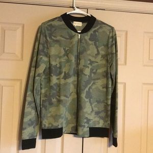 Green camp bomber jacket